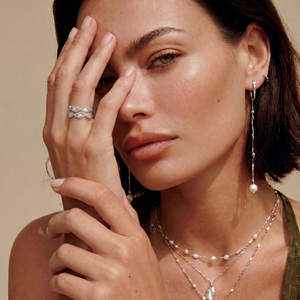 Diamond Wave Elegance Ring